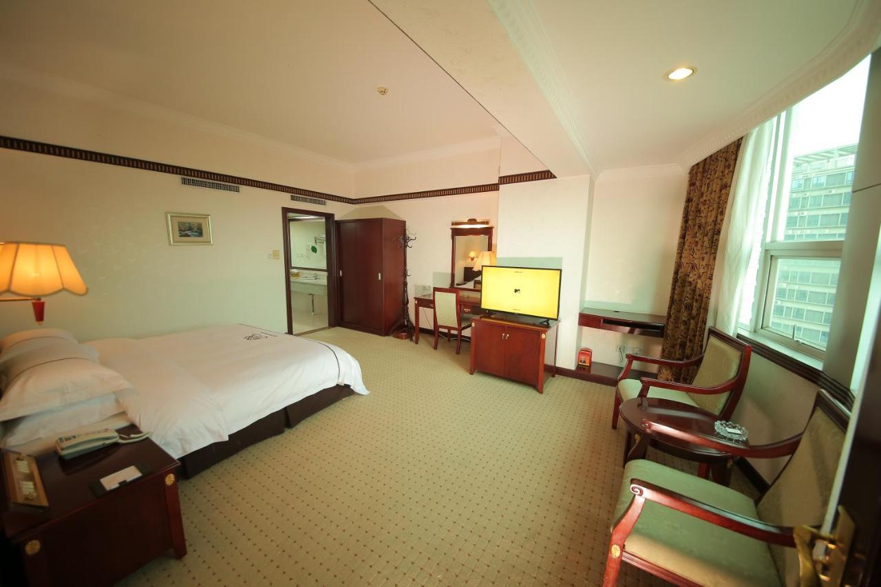 W.Y. Lera Hotel Гуанджоу Екстериор снимка