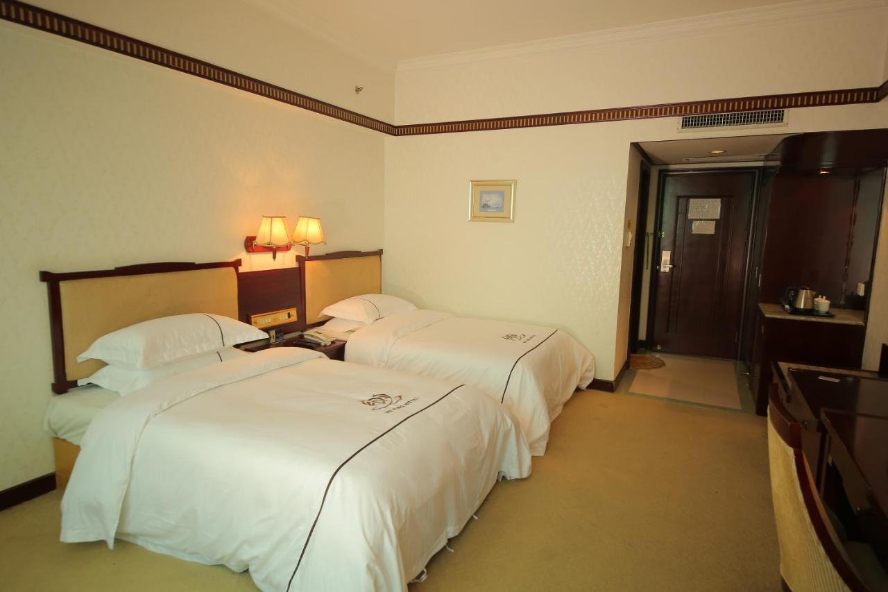 W.Y. Lera Hotel Гуанджоу Екстериор снимка