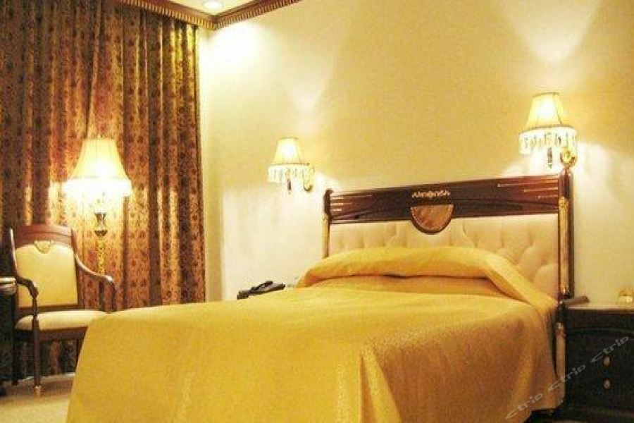 W.Y. Lera Hotel Гуанджоу Екстериор снимка